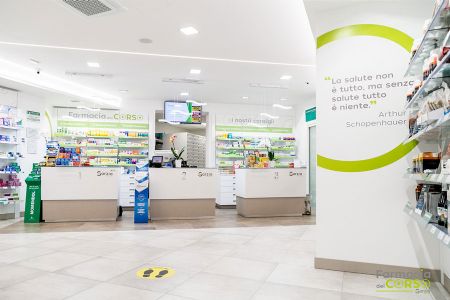 Farmacia del Corso Grazia Melito Napoli - bancone