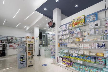 Farmacia Falco - Caserta - reparto infanzia
