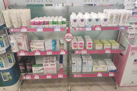 Farmacia Marzoni a Somma Vesuviana, Napoli - reparto beauty